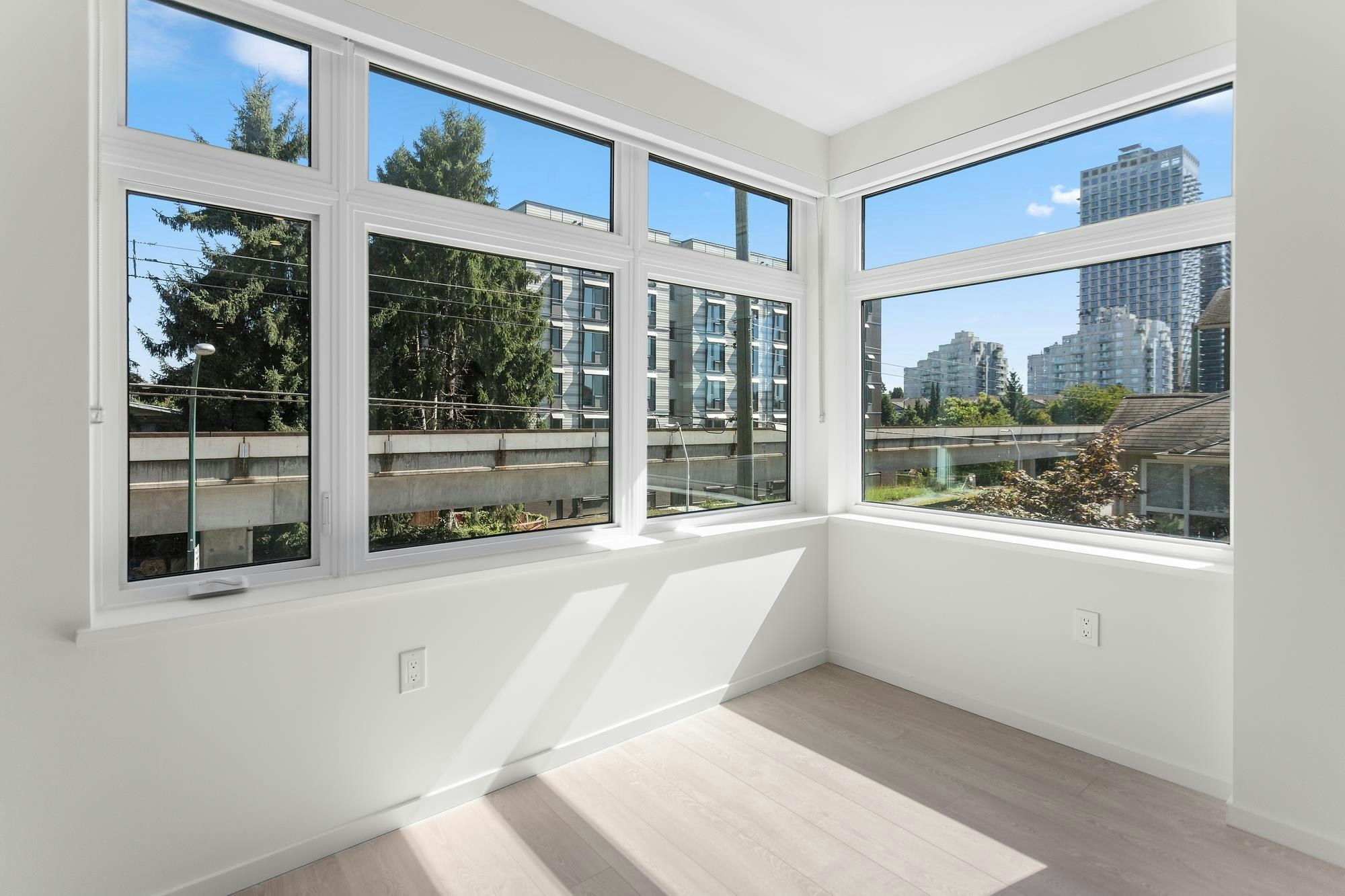 204-3264 Vanness Avenue, Vancouver, BC, V5R 4V3 - 11