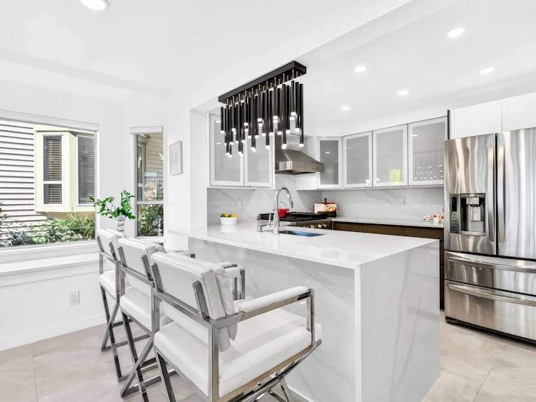 647 Thurston Close, Port Moody, BC, V3H 4J4 - 9