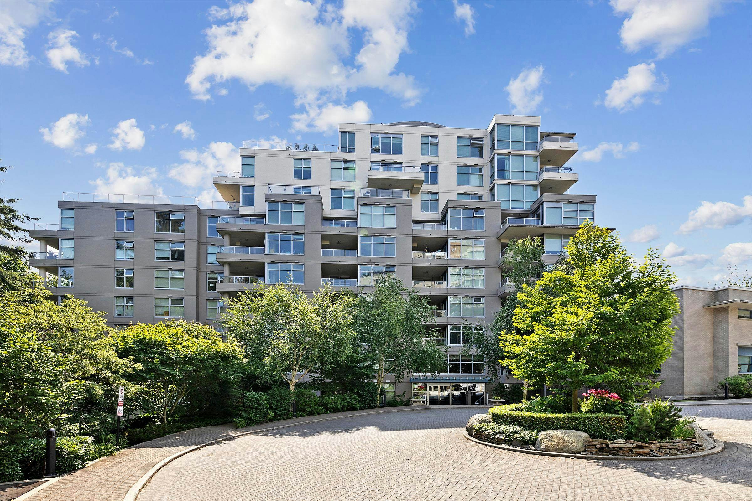 101-9262 University Crescent, Burnaby, BC, V5A 0A4