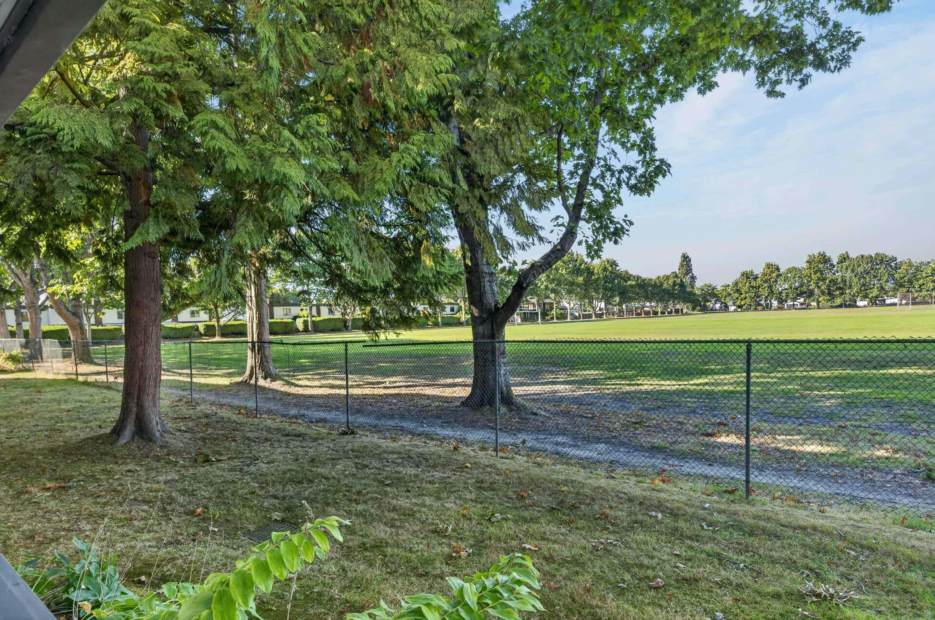 119-3451 Springfield Drive, Richmond, BC, V7E 1Z2 - 28