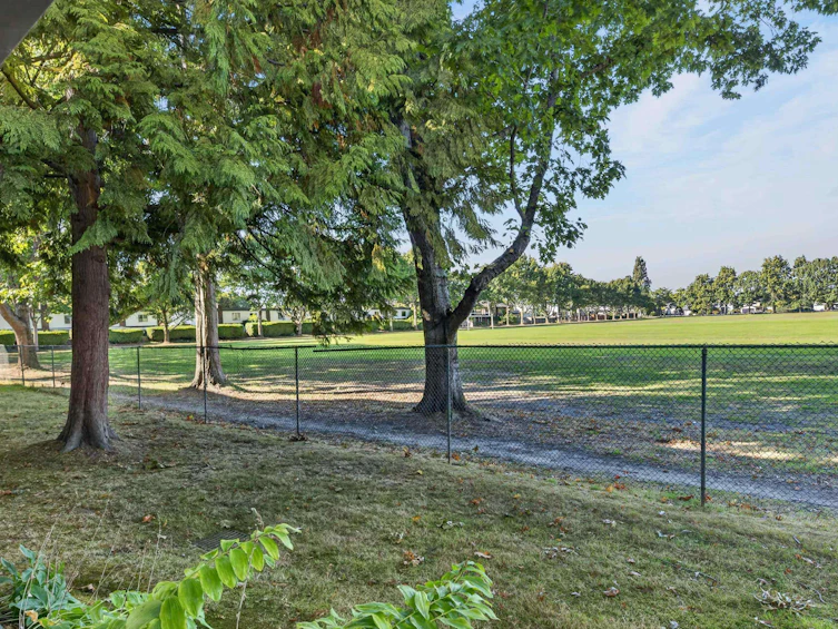 119-3451 Springfield Drive, Richmond, BC, V7E 1Z2 - 28
