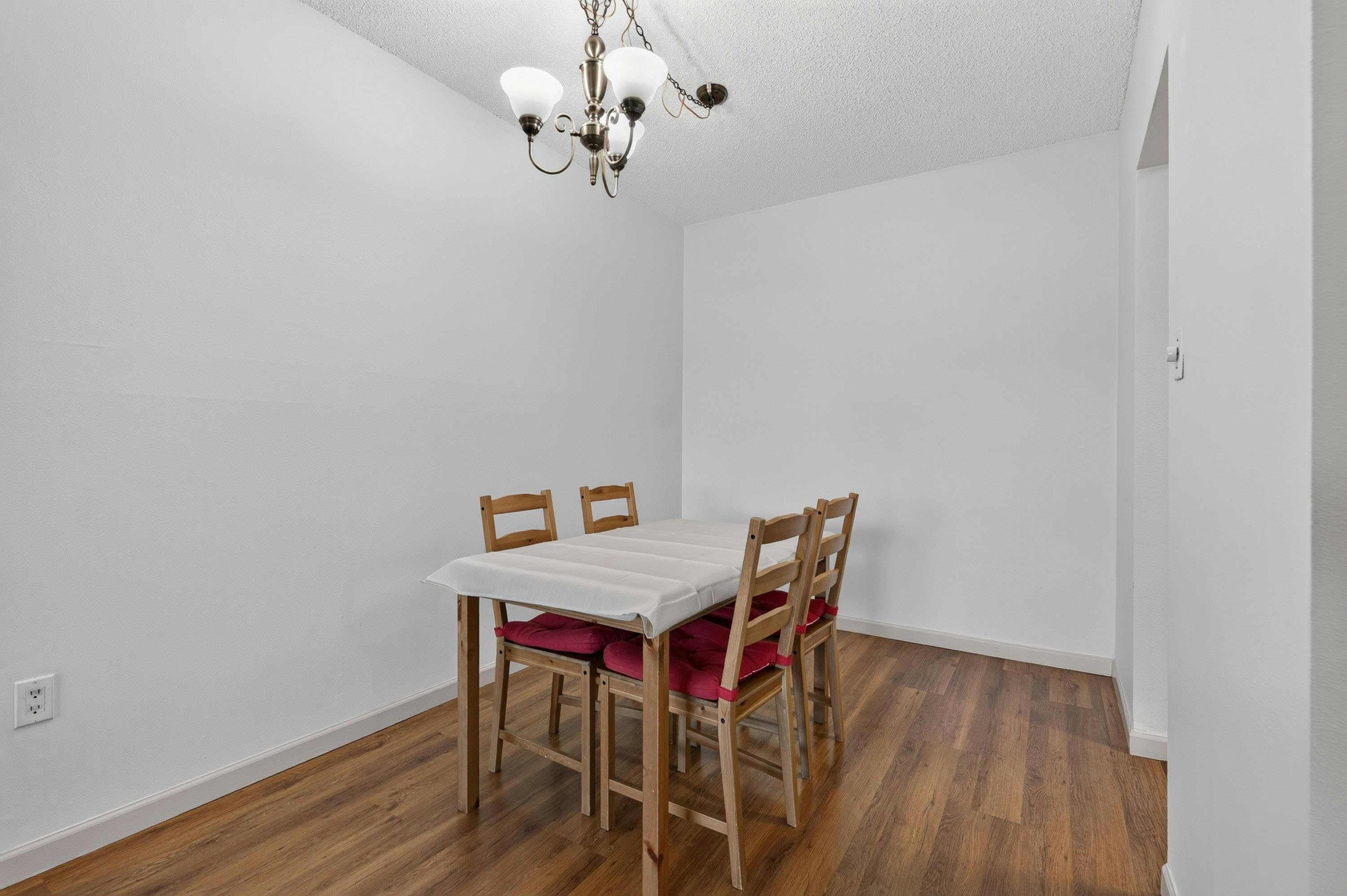 119-3451 Springfield Drive, Richmond, BC, V7E 1Z2 - 9
