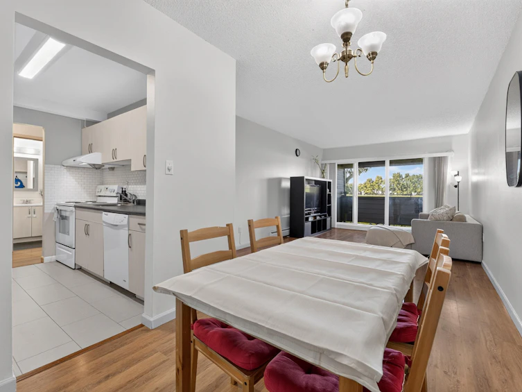 119-3451 Springfield Drive, Richmond, BC, V7E 1Z2 - 10