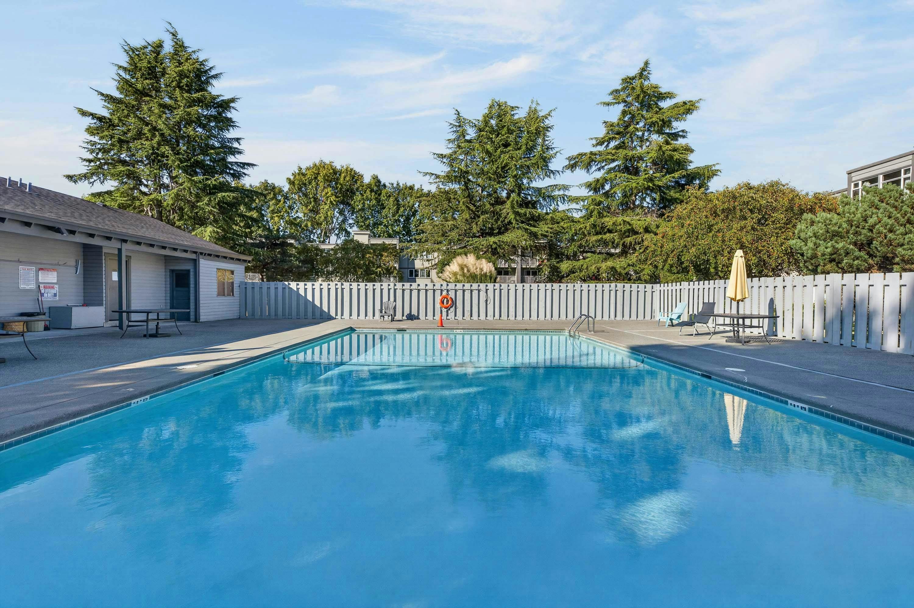 119-3451 Springfield Drive, Richmond, BC, V7E 1Z2 - 36