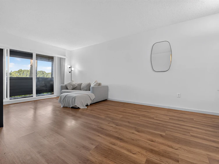 119-3451 Springfield Drive, Richmond, BC, V7E 1Z2 - 4