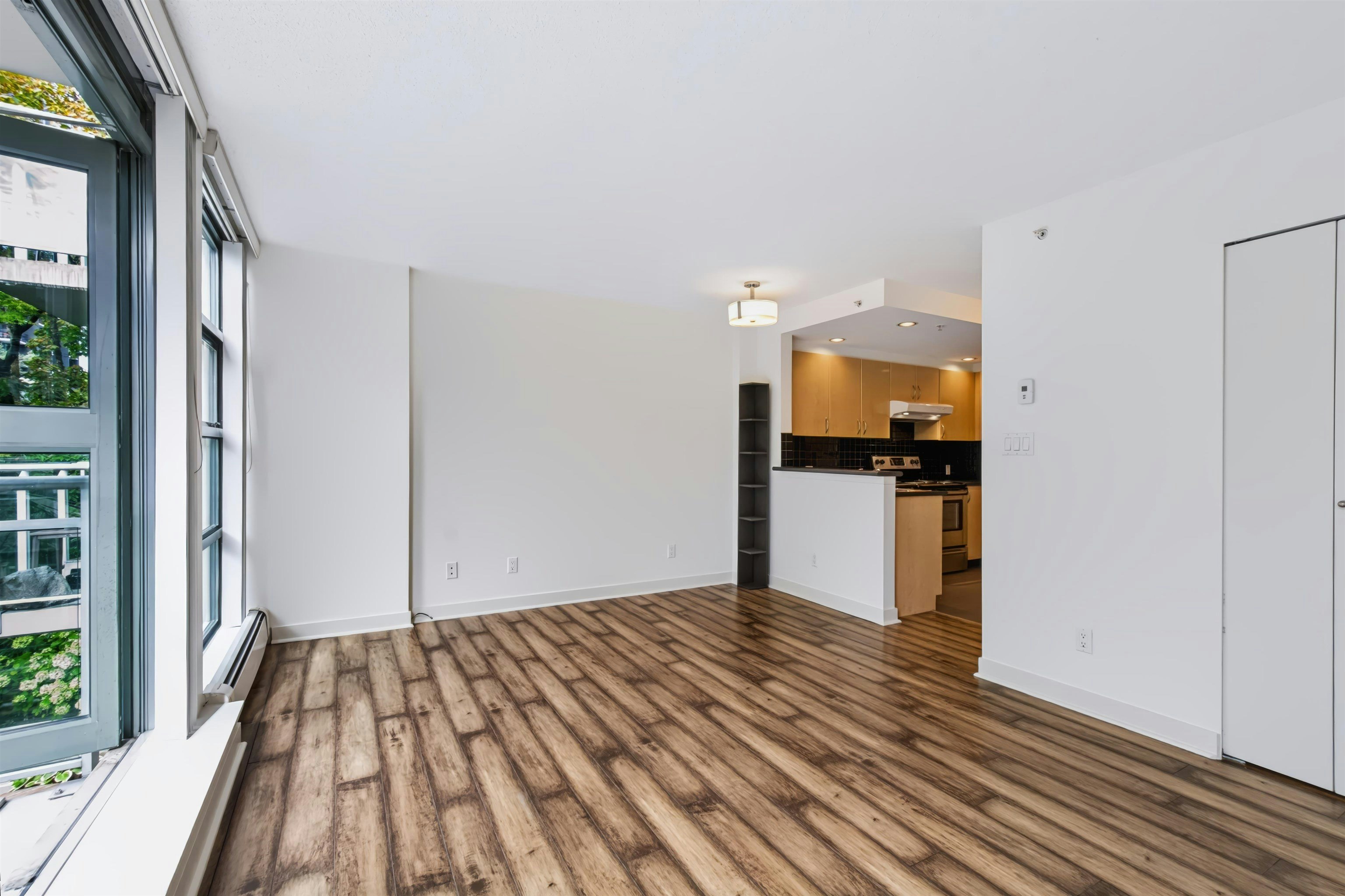 202-1688 Robson Street, Vancouver, BC, V6G 1C7 - 9