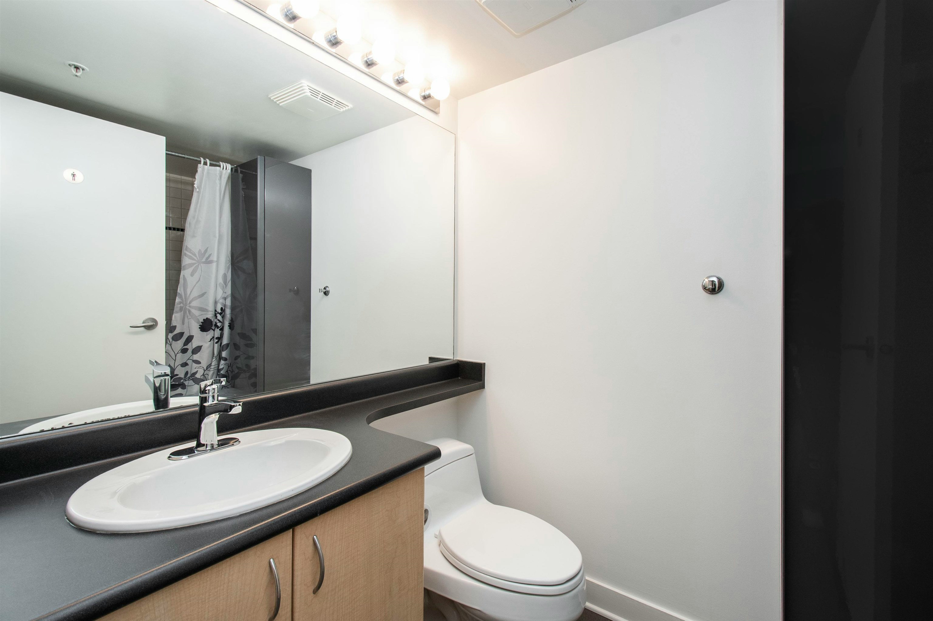 202-1688 Robson Street, Vancouver, BC, V6G 1C7 - 14