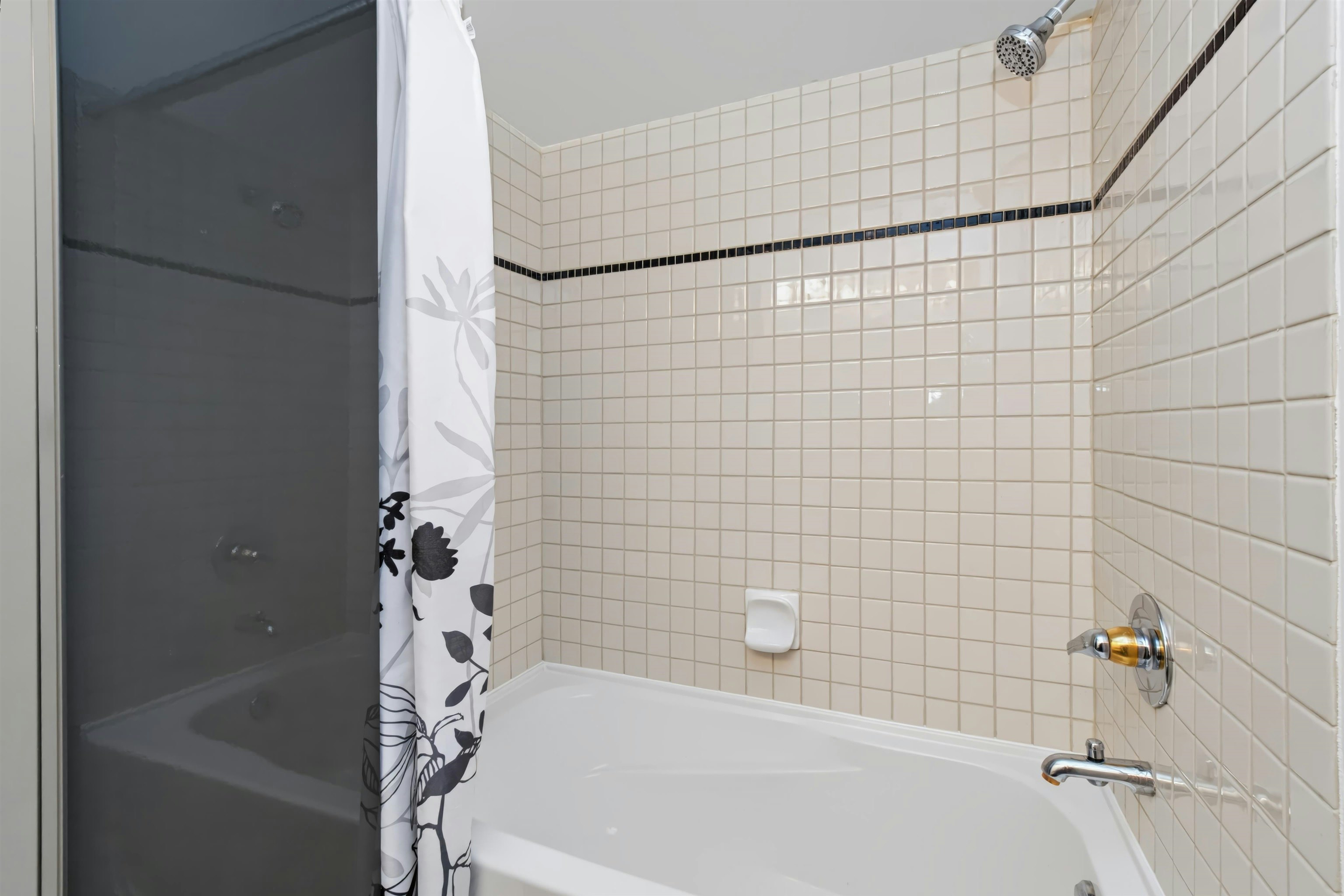 202-1688 Robson Street, Vancouver, BC, V6G 1C7 - 15
