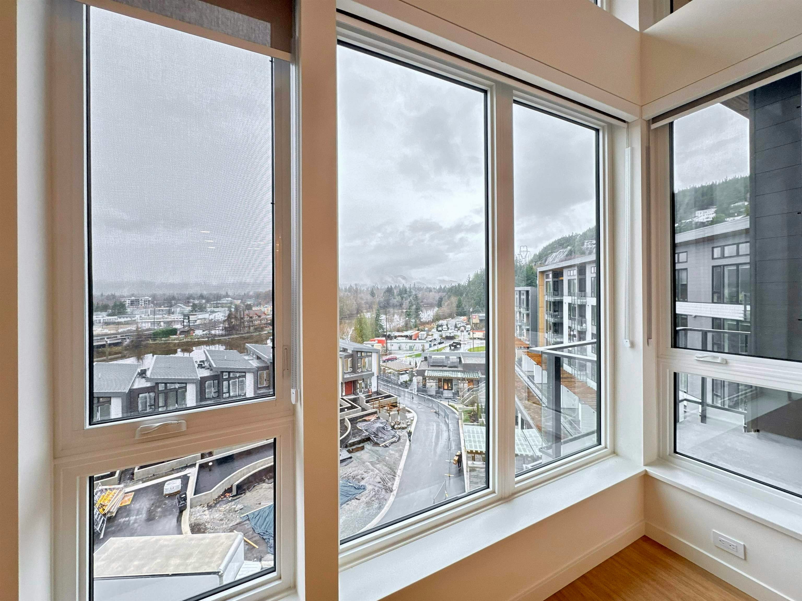 613-1504 Scott Road, Squamish, BC, V8B 1G4 - 11