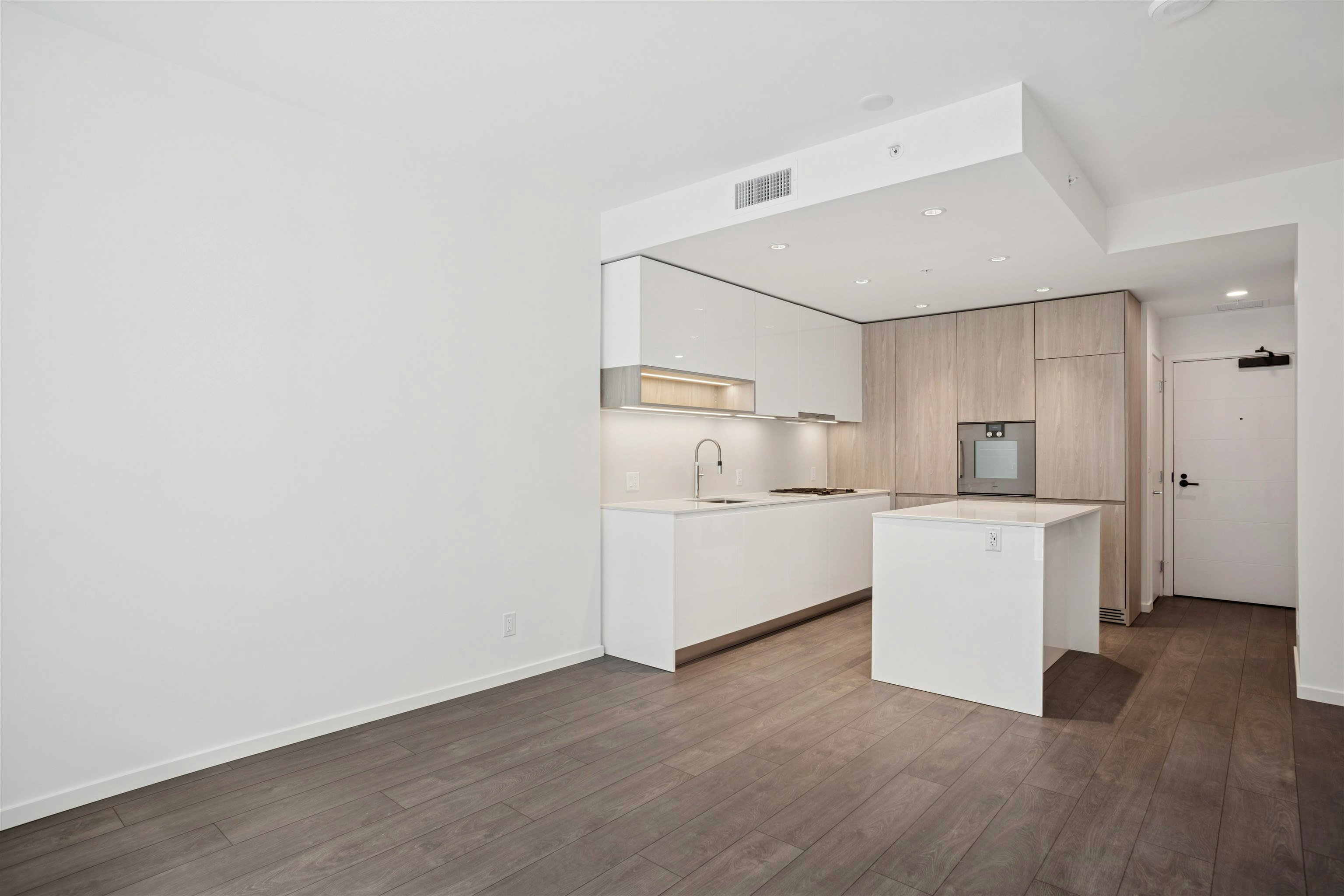 444-6500 Minoru Boulevard - 5