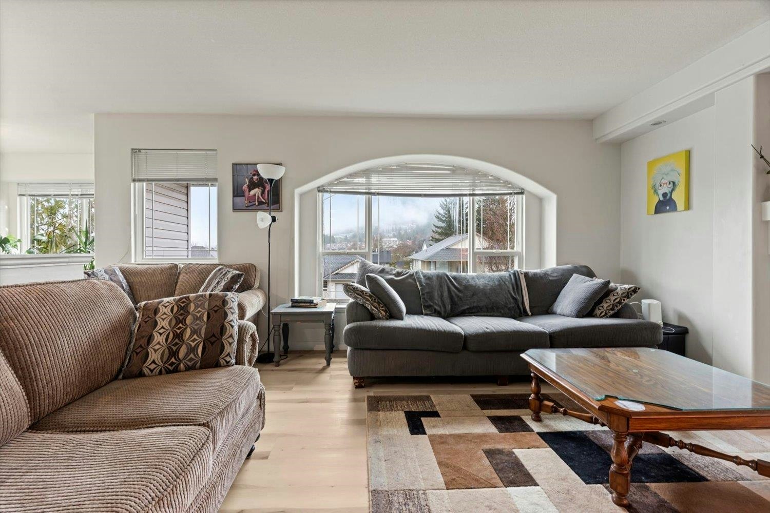 5635 Viewpoint Place - 5