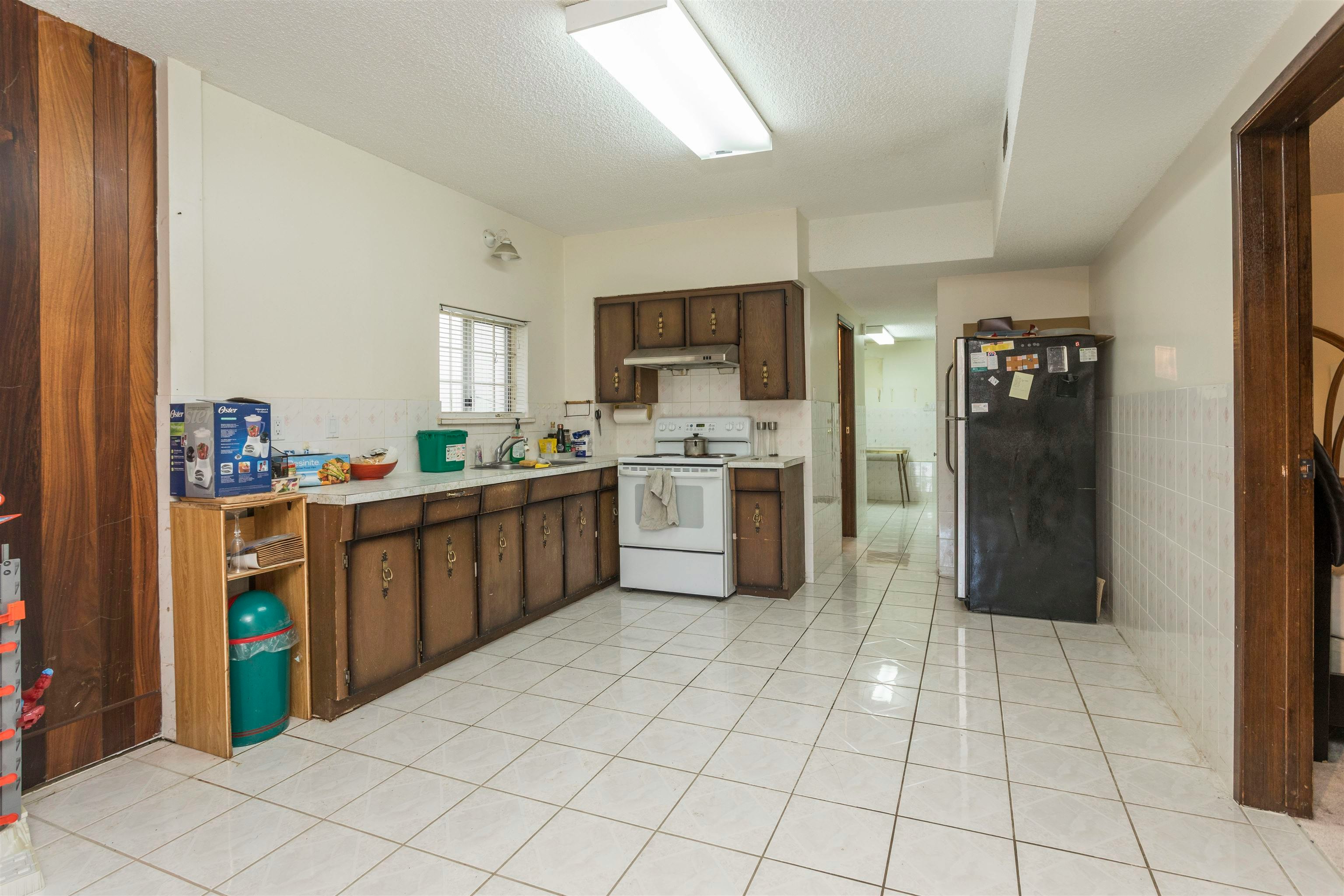 950 E 38th Avenue, Vancouver, BC, V5W 1J3 - 18