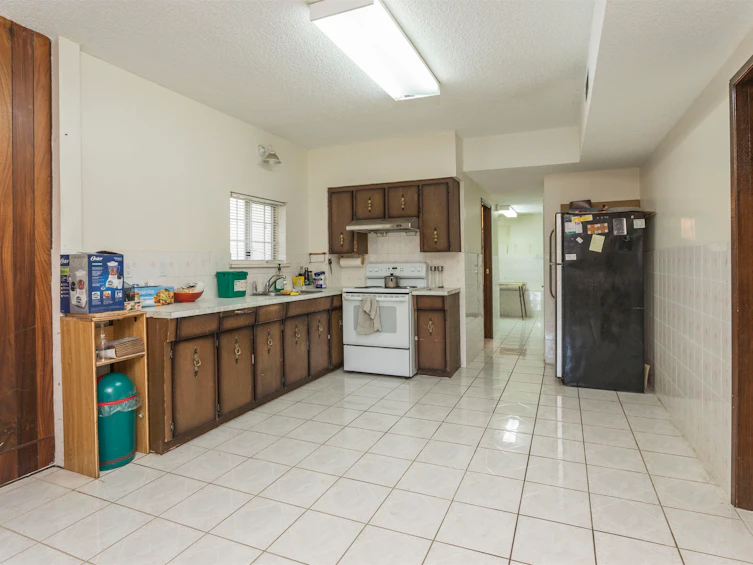 950 E 38th Avenue, Vancouver, BC, V5W 1J3 - 18