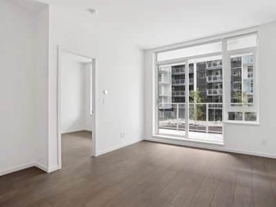548-6500 Minoru Boulevard - 5