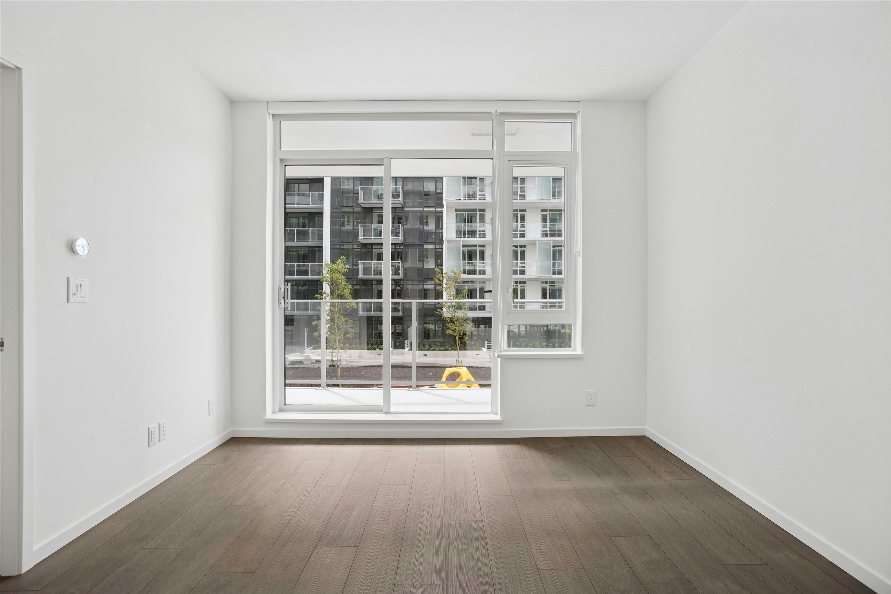 548-6500 Minoru Boulevard - 4