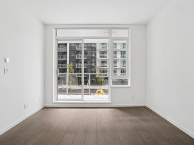 548-6500 Minoru Boulevard - 4