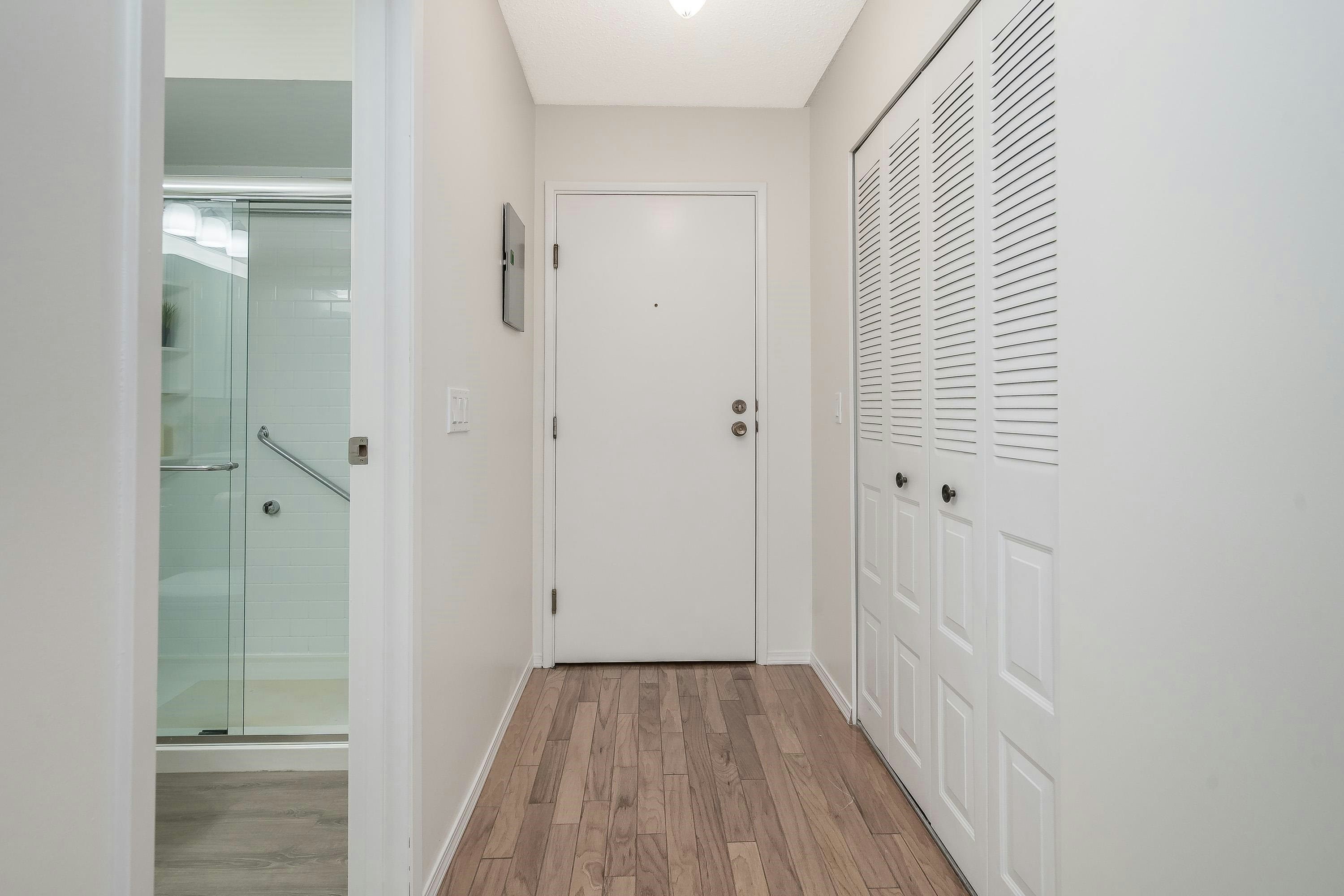 #308-20460 54 Avenue - 5