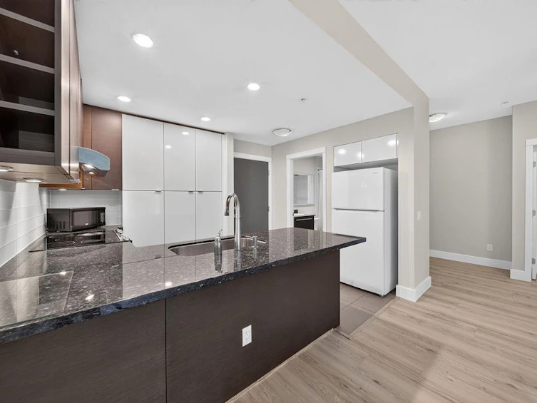 208-3478 Wesbrook Mall, Vancouver, BC, V6S 0B6 - 9