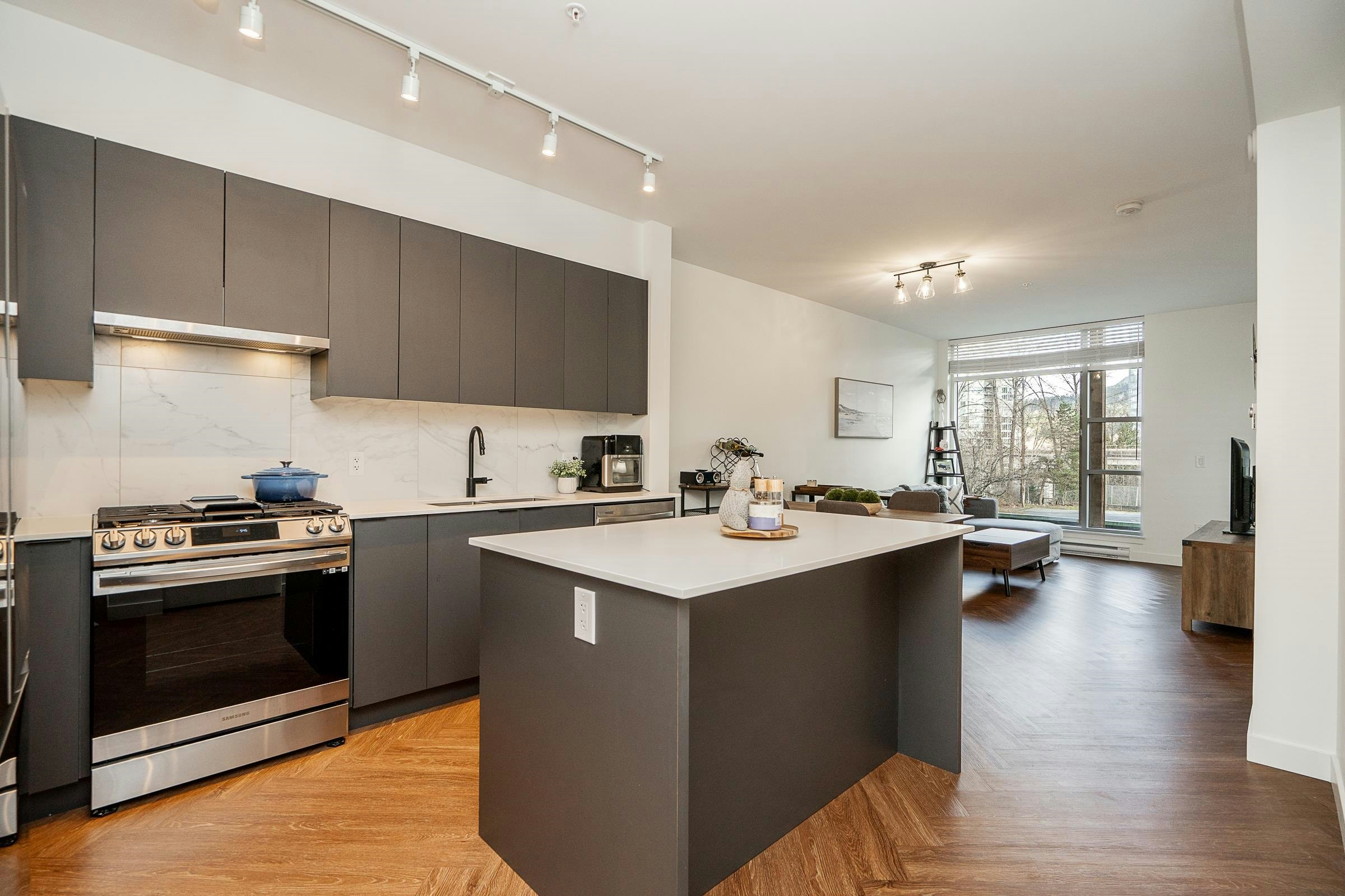 213-3229 St Johns Street - 2