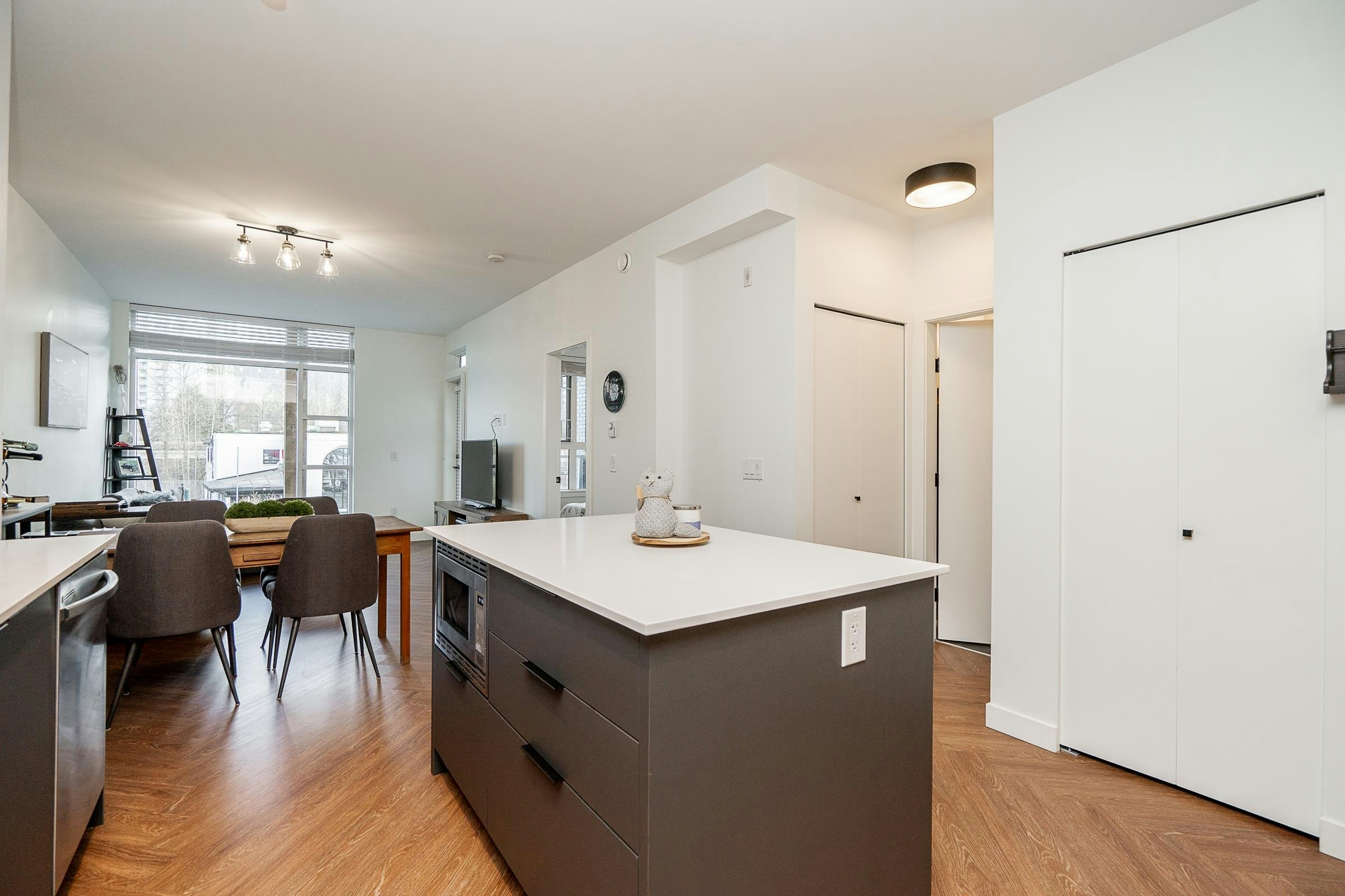 213-3229 St Johns Street, Port Moody, BC, V3H 0M4 - 8