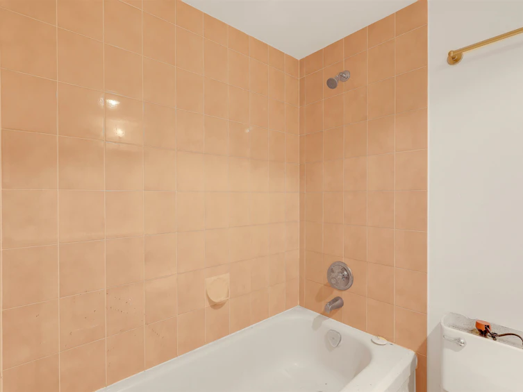 101-13858 102 Avenue, Surrey, BC, V3T 1P1 - 23