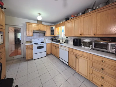 6174 Tyne Street - 5