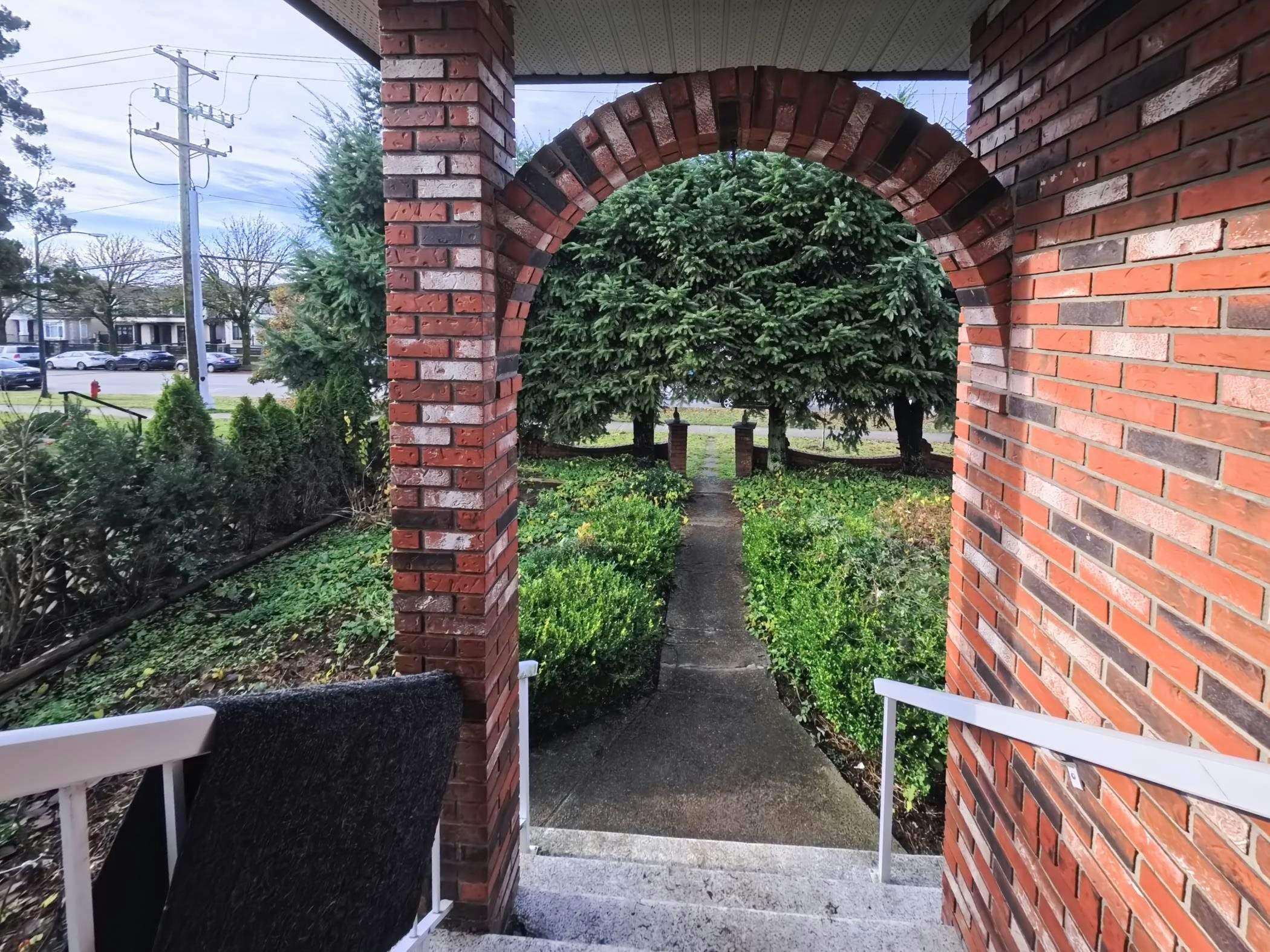 6174 Tyne Street, Vancouver, BC, V5S 3L4 - 2
