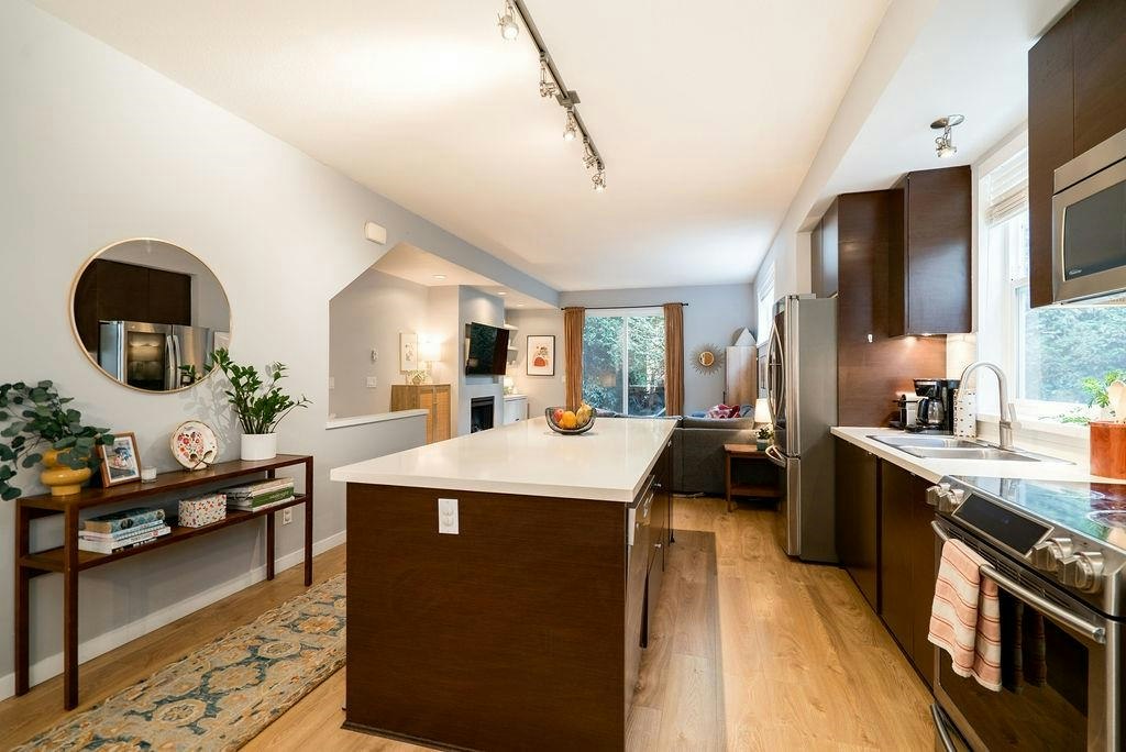 24-102 Fraser Street, Port Moody, BC, V3H 0C7 - 11