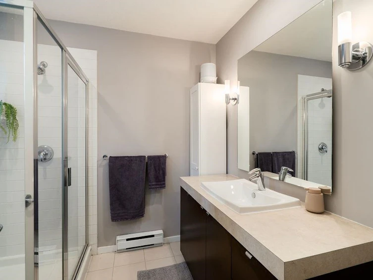 24-102 Fraser Street, Port Moody, BC, V3H 0C7 - 24