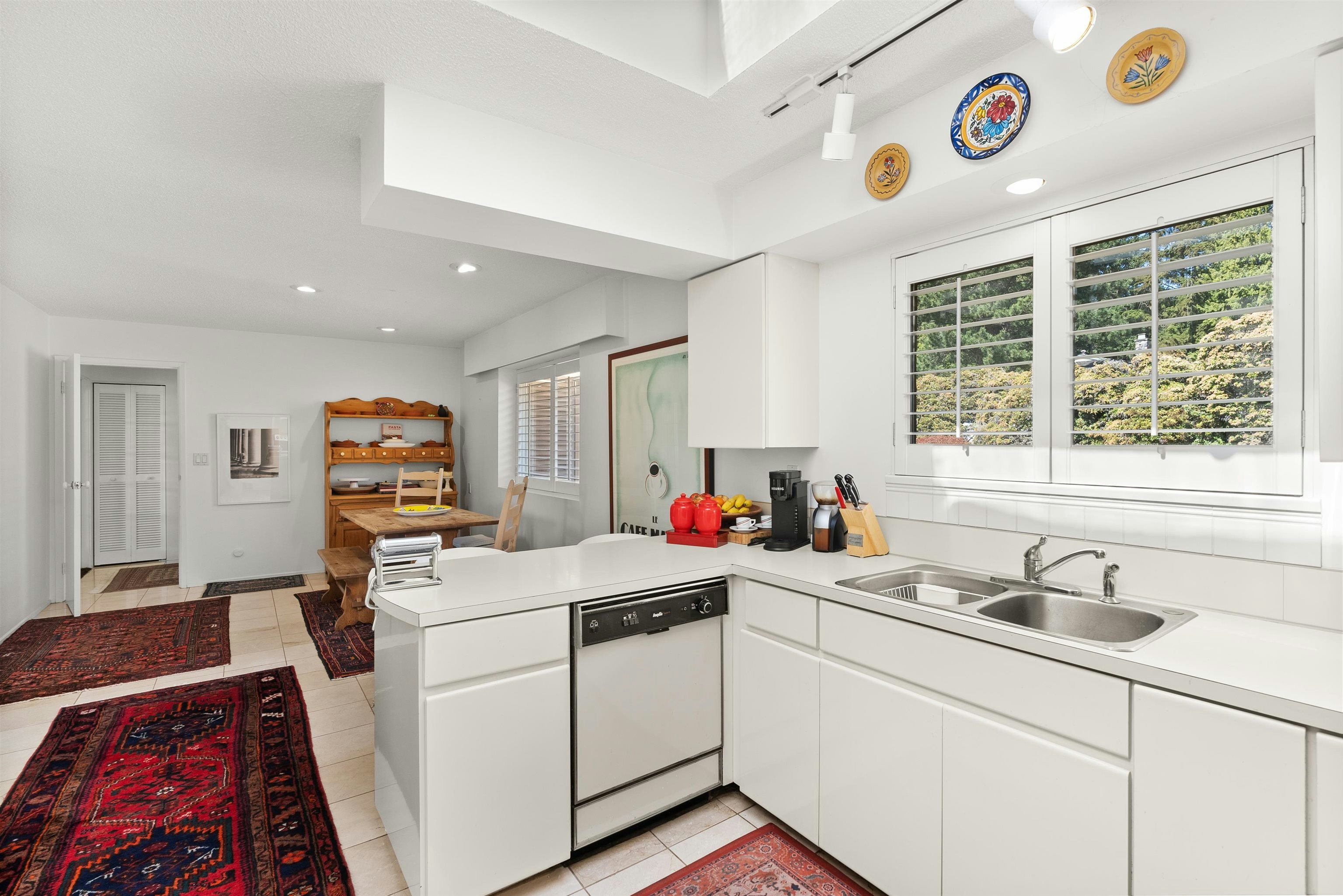 4211 Rockridge Crescent, West Vancouver, BC, V7W 1A9 - 18