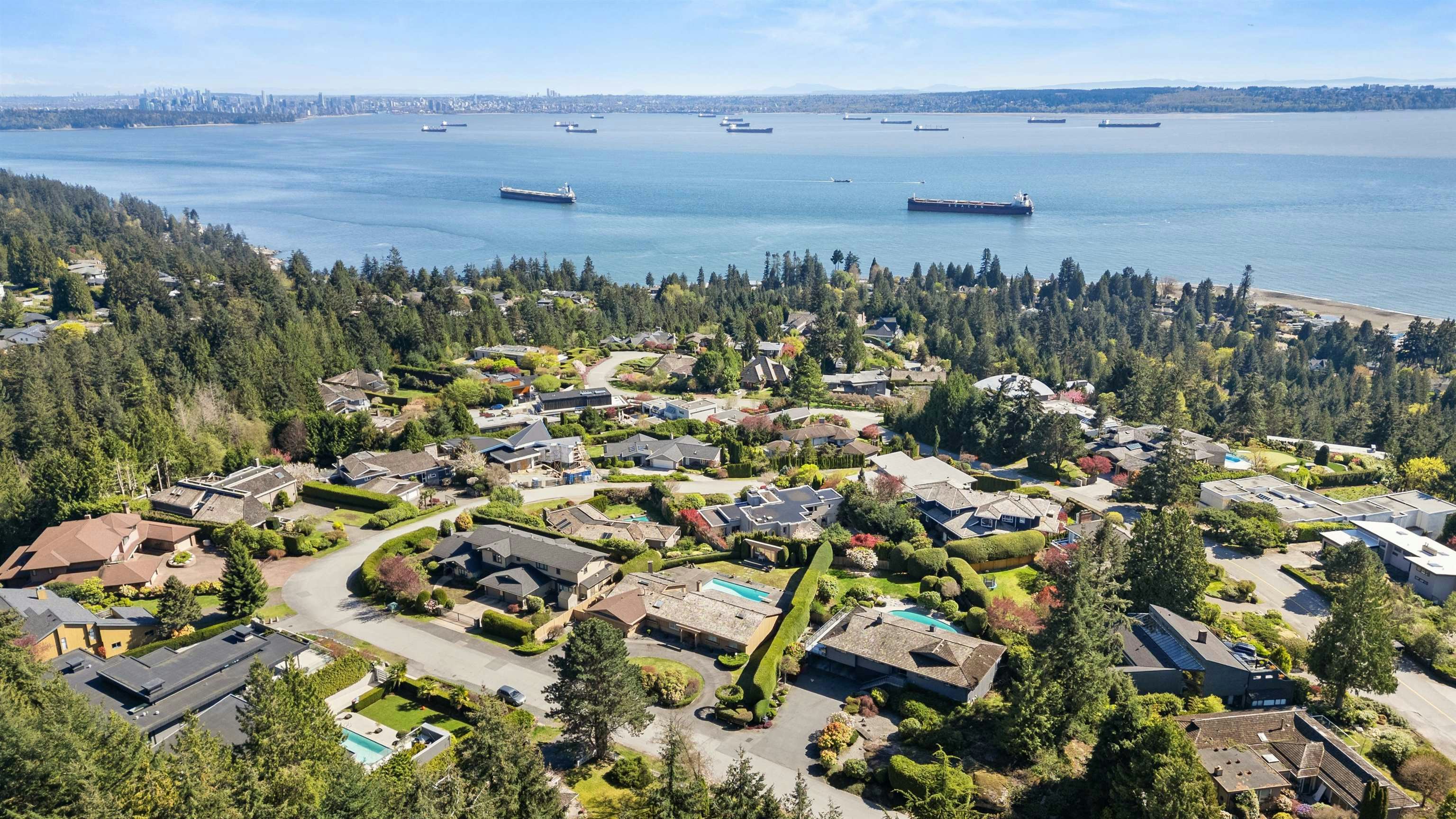 4211 Rockridge Crescent, West Vancouver, BC, V7W 1A9 - 8
