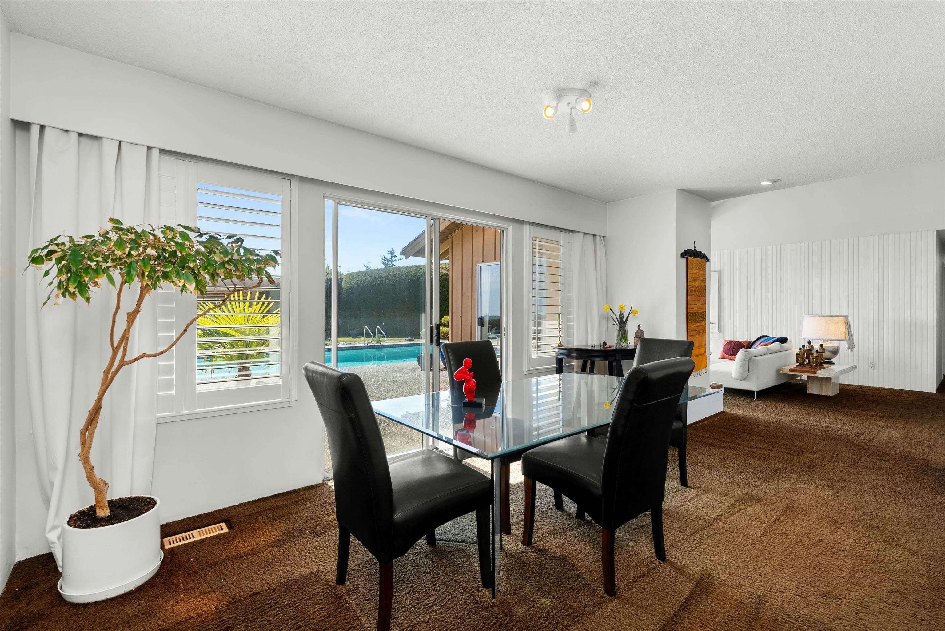 4211 Rockridge Crescent, West Vancouver, BC, V7W 1A9 - 14