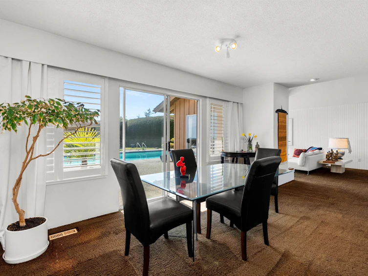 4211 Rockridge Crescent, West Vancouver, BC, V7W 1A9 - 14