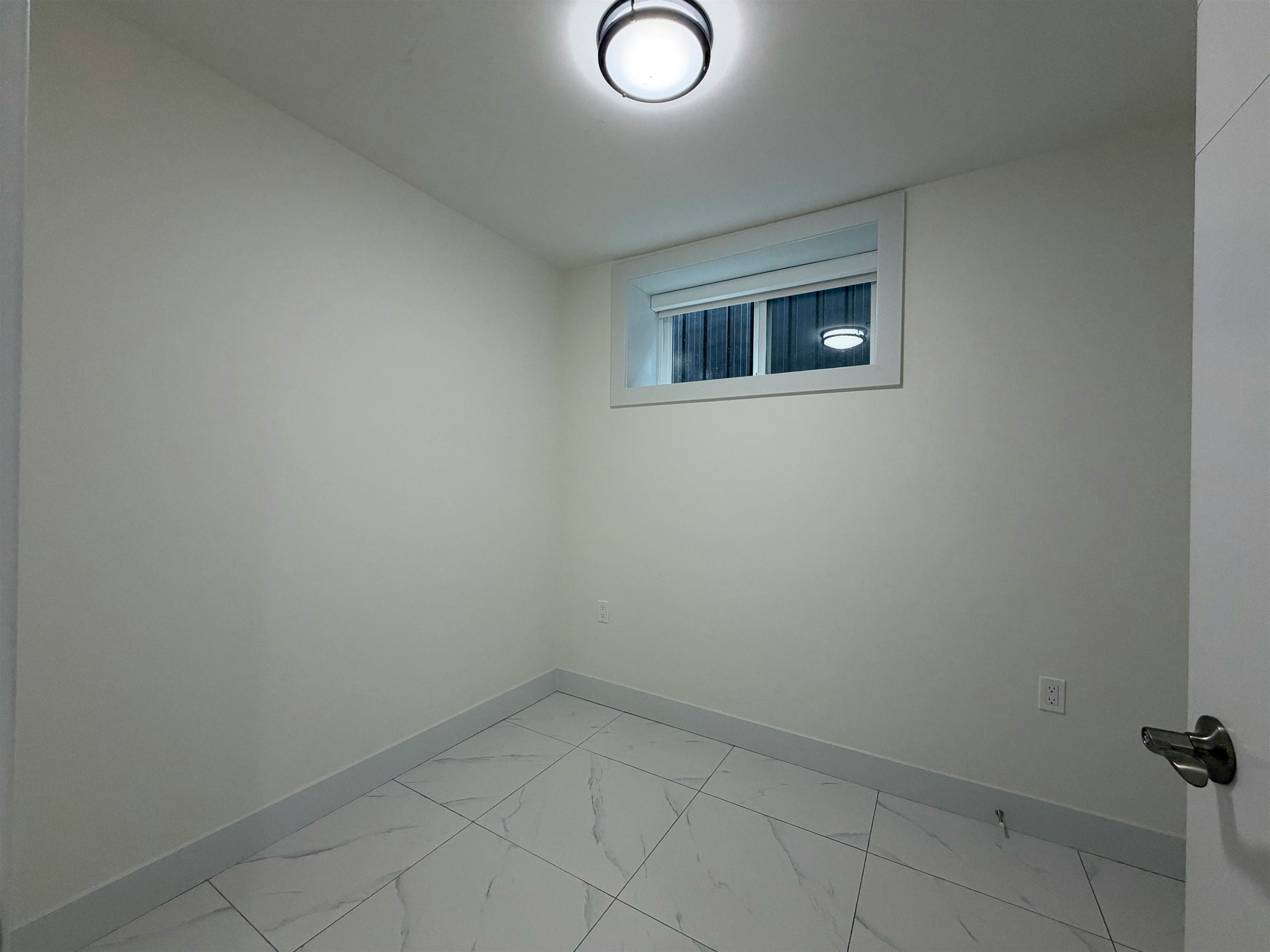 2-1052 E 50th Avenue, Vancouver, BC, V5X 1B8 - 6