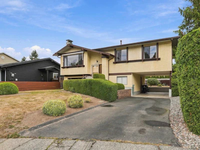4846 207a Street - 2