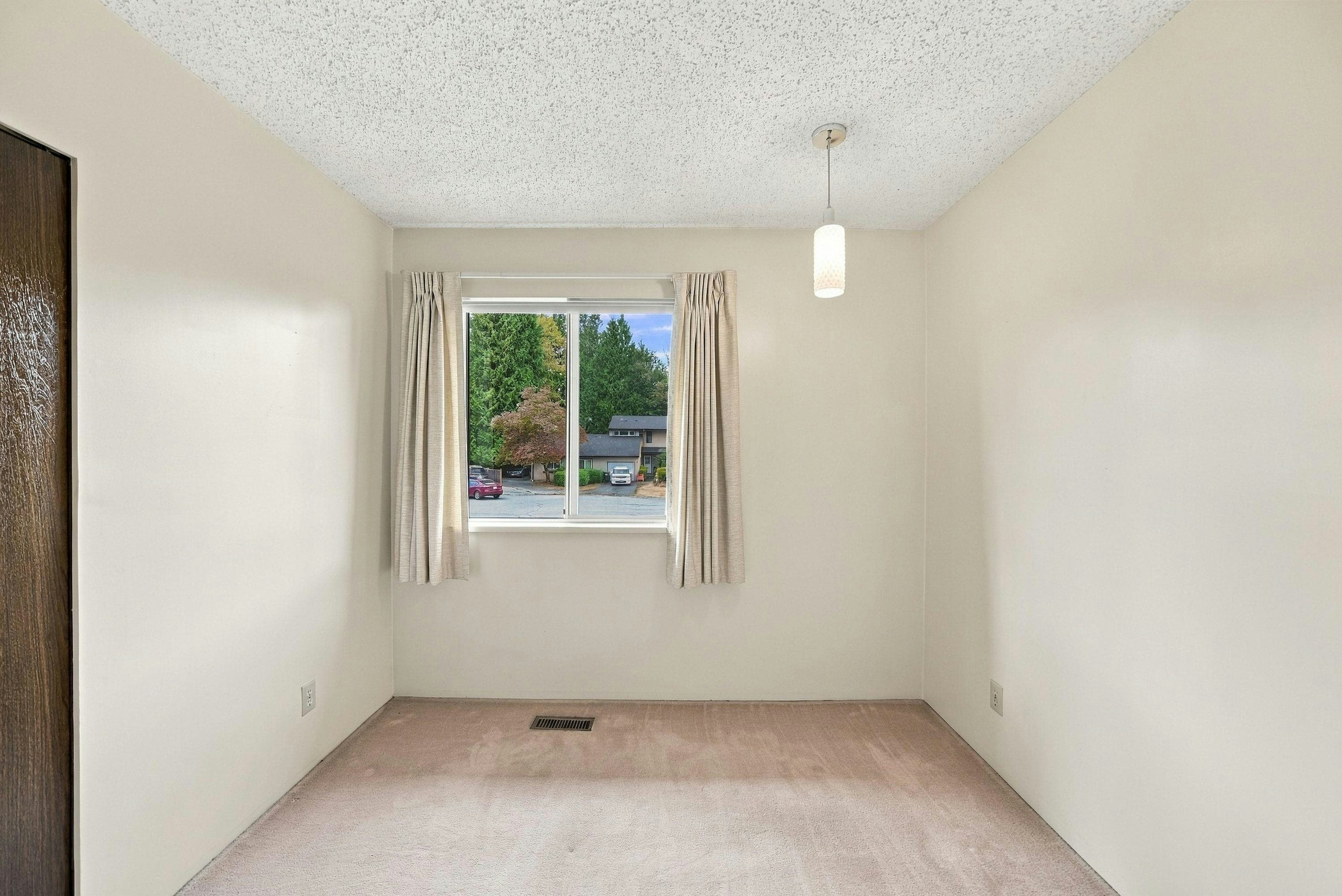4846 207a Street, Langley, BC, V3A 6V9 - 14