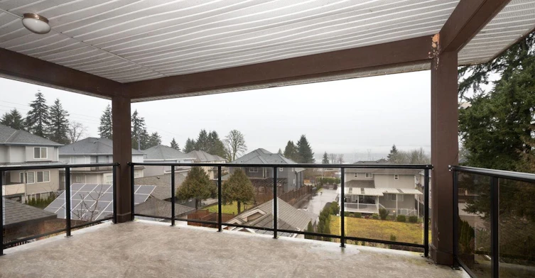 UPPER-14229 114 Avenue, Surrey, BC, V3R 1P2 - 12