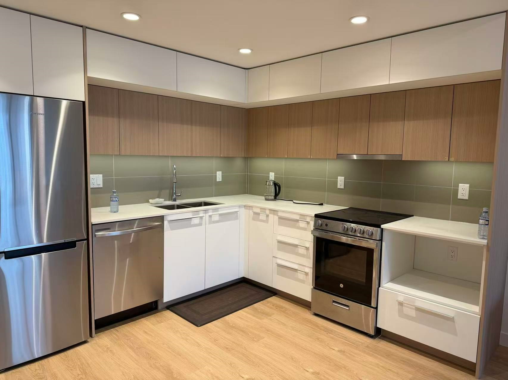 5F-9888 University Crescent, Burnaby, BC, V5A 0G4 - 4