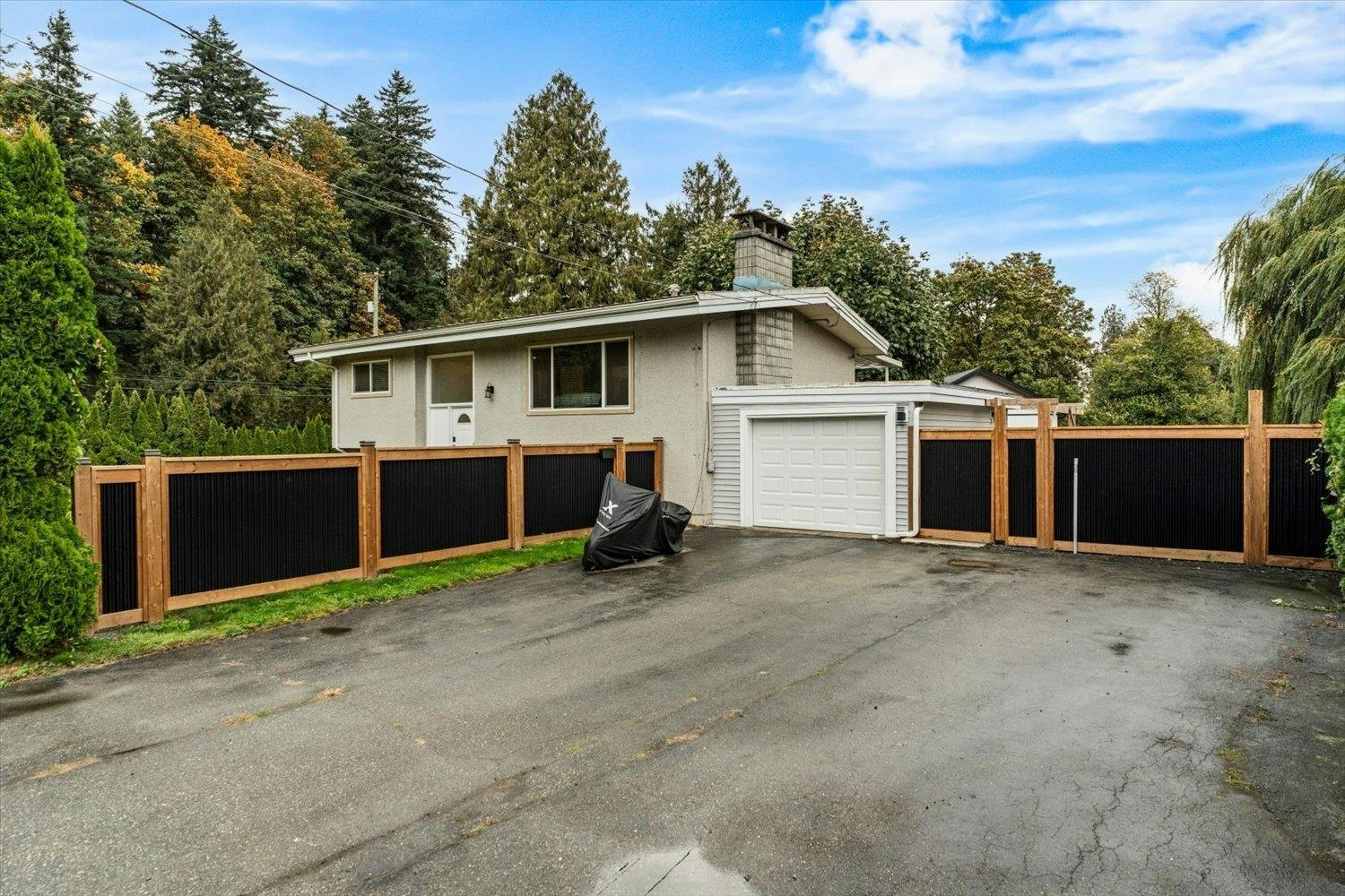 9890 Gracemar Drive, Chilliwack, BC, V2P 7P2
