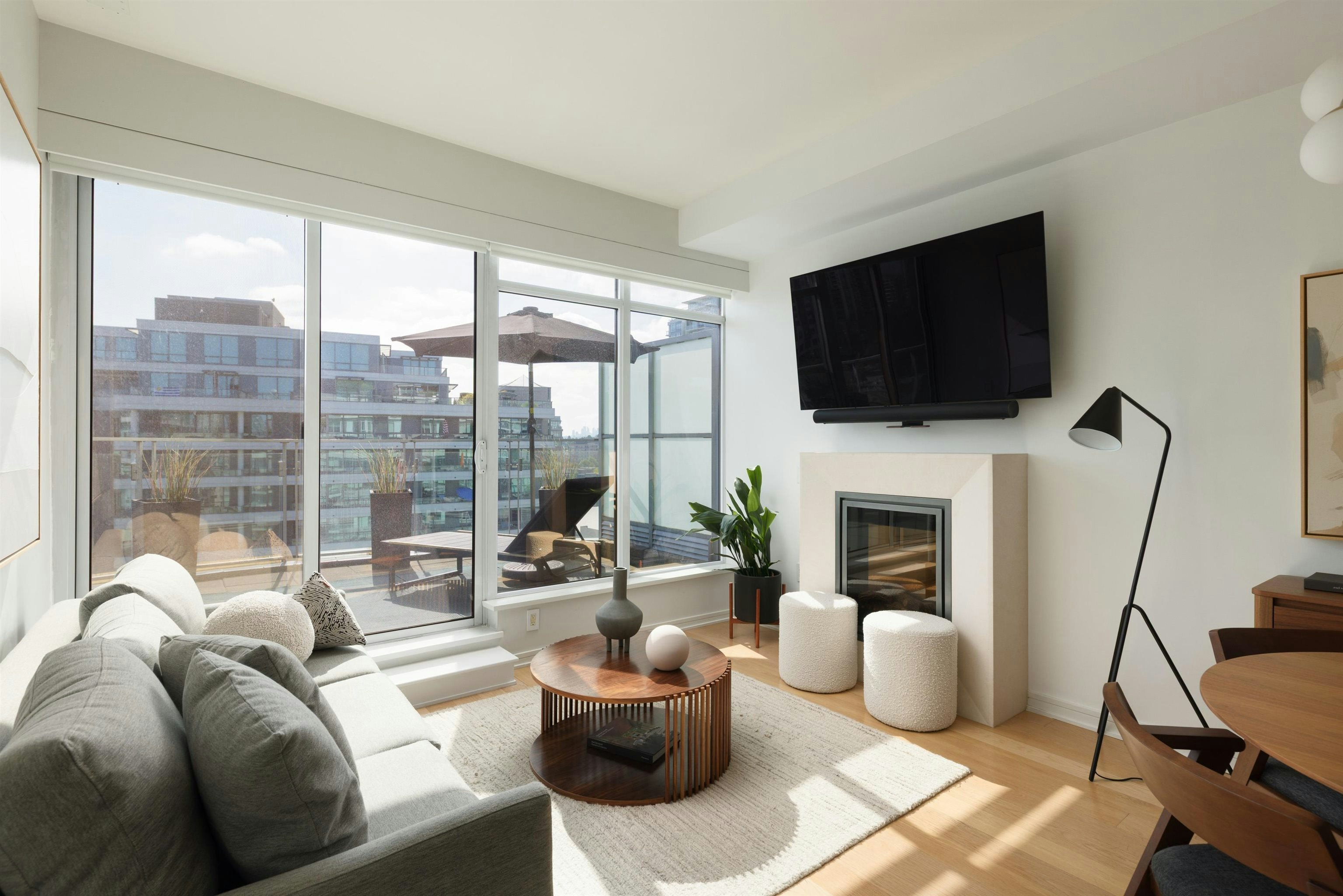 1103-1661 Ontario Street, Vancouver, BC, V5Y 0C3 - 2
