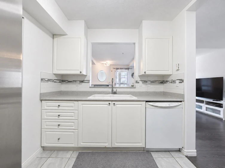 107-15241 18 Avenue, Surrey, BC, V4A 1W9 - 14