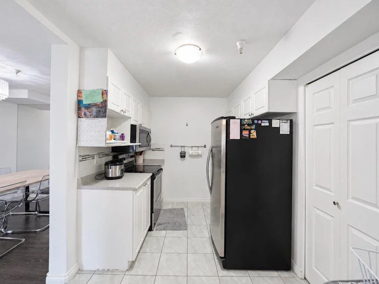 107-15241 18 Avenue, Surrey, BC, V4A 1W9 - 11