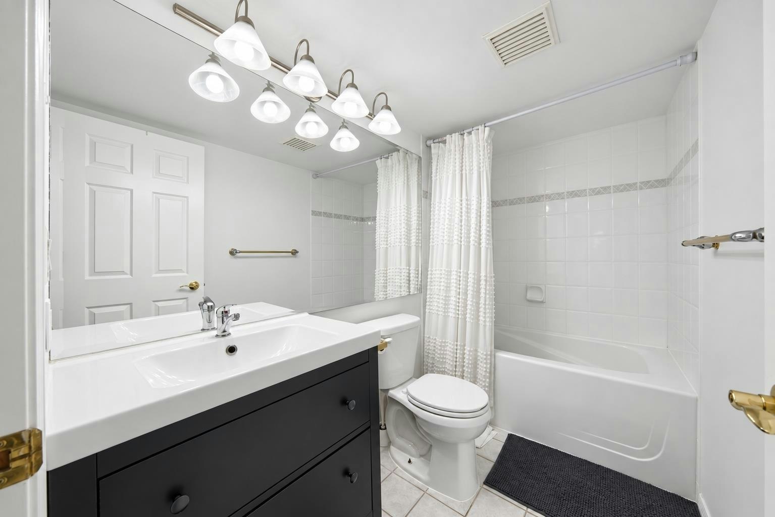 107-15241 18 Avenue, Surrey, BC, V4A 1W9 - 21