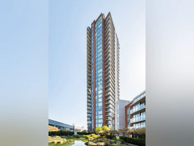 3505-688 Abbott Street - 3