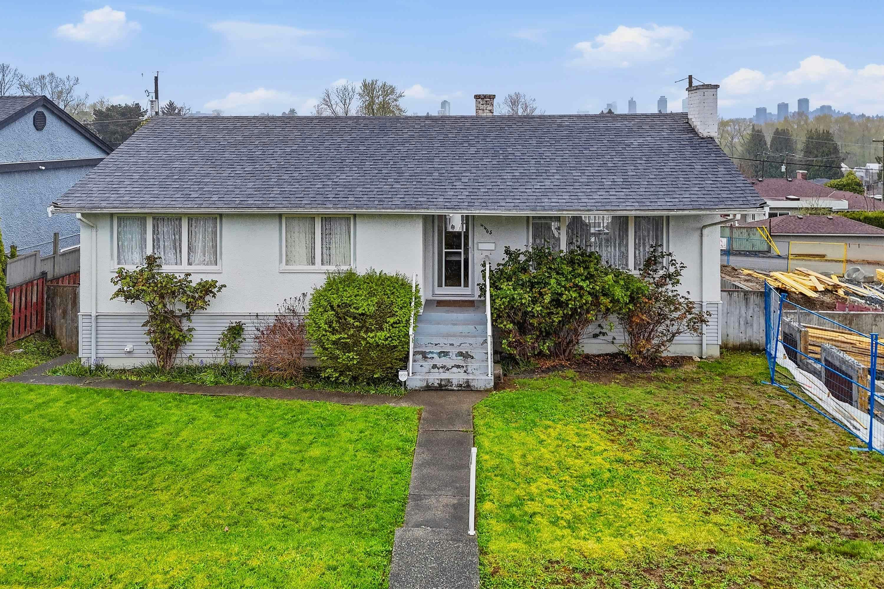 4465 Price Crescent, Burnaby, BC, V5G 2N5