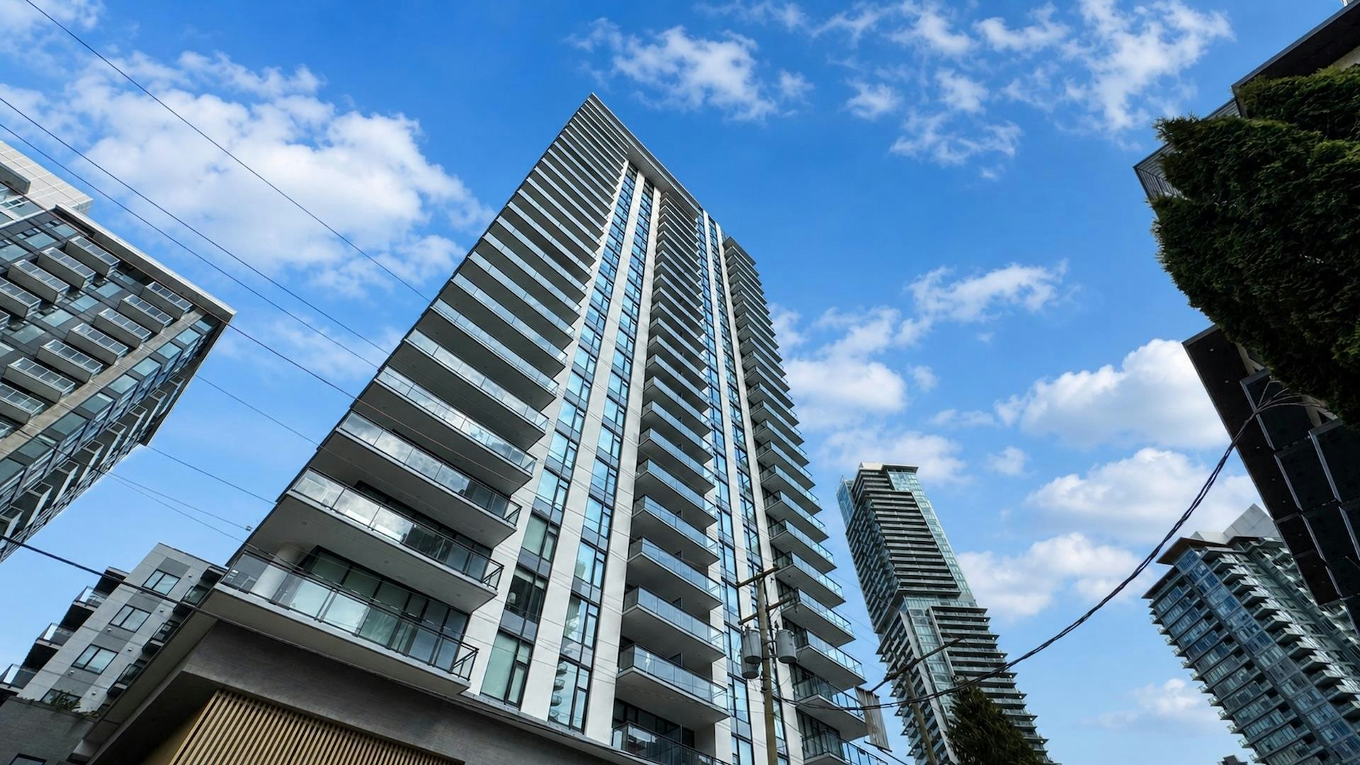 901-626 Claremont Street, Coquitlam, BC, V3J 0T1
