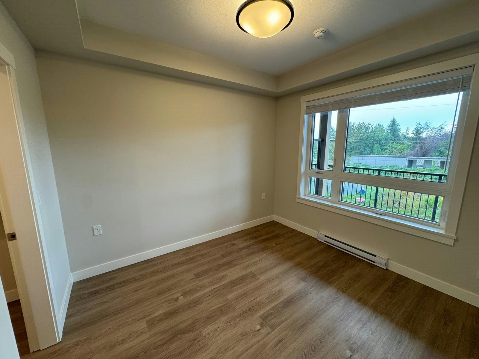 A3xx-8233 20b Street, Abbotsford, BC, V2Y 4M7 - 13