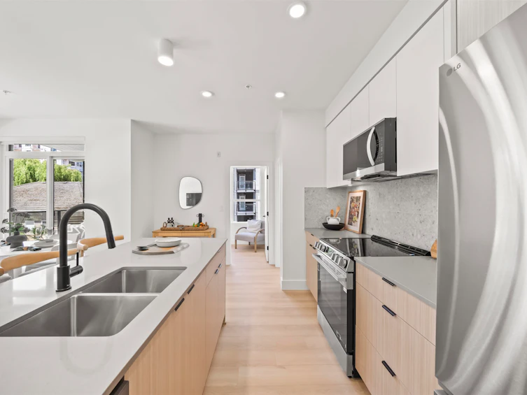 220-13455 94a Avenue, Surrey, BC, V3V 0H3 - 5