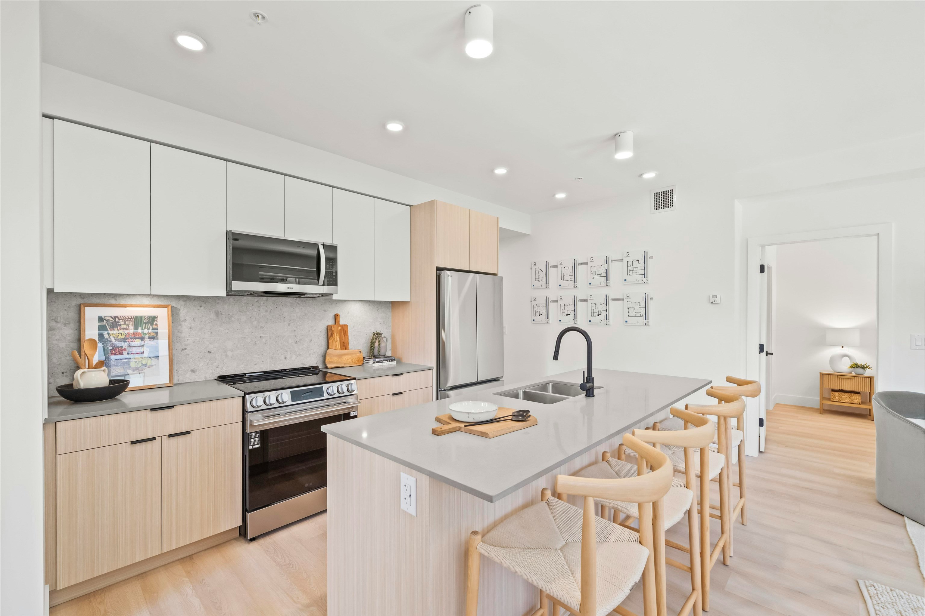 220-13455 94a Avenue, Surrey, BC, V3V 0H3 - 9