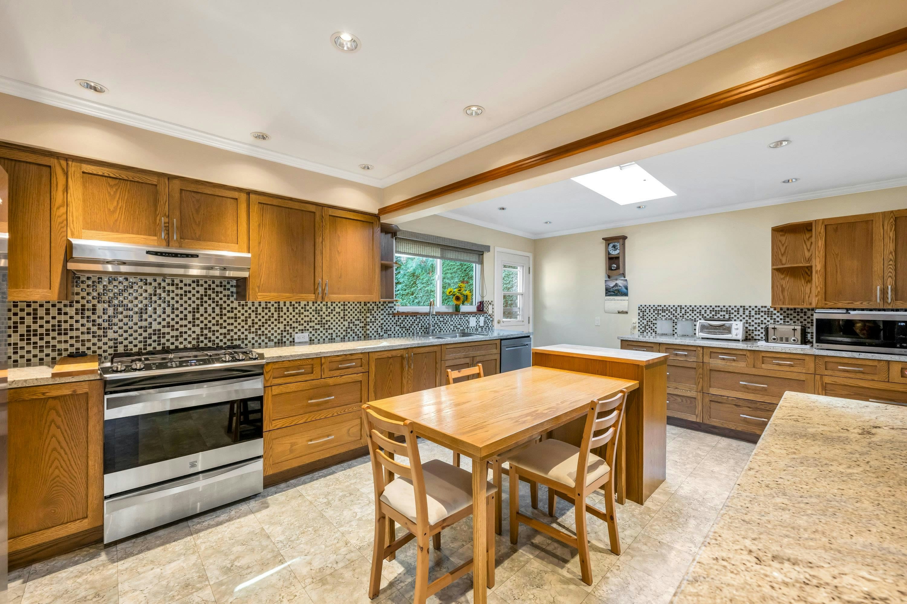 466 55 Street, Delta, BC, V4M 3J7 - 10